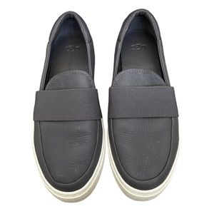 (Discontinued) UGG Women's Chayze Sneaker, SZ 8 (EUC)